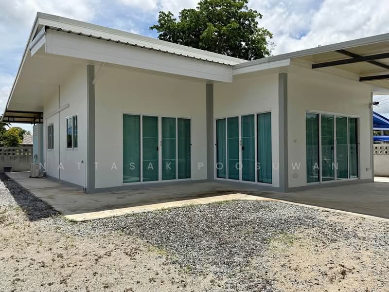 2-BR House, Chon Buri (Pattaya), Nong Ri, Muang Chon Buri, Chon Buri (Pattaya), 2 Bedrooms, 200 sqm, Single Detached House For Sale, by Nattasak Poosuwan, 500500094 - DDproperty.com