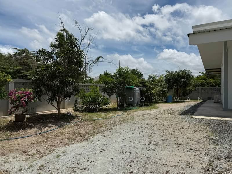 2-BR House, Chon Buri (Pattaya), Nong Ri, Muang Chon Buri, Chon Buri (Pattaya), 2 Bedrooms, 200 sqm, Single Detached House For Sale, by Nattasak Poosuwan, 500500094 - DDproperty.com