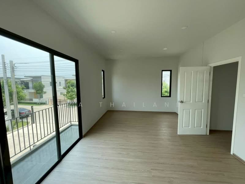 S Gate Life Ratchapruek-Kanjanapisek 2, Nonthaburi, Yothathikarn Road, Khlong Khoi, Pak Kret, Nonthaburi, 3 Bedrooms, 154 sqm, Single Detached House For Sale, by ERA Thailand, 500500125 - DDproperty.com
