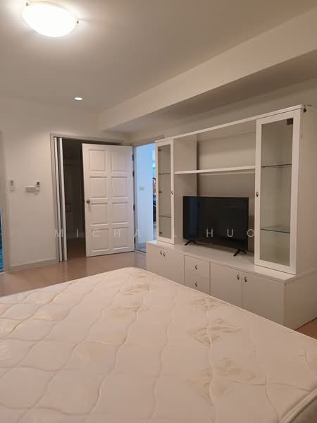 Royal Castle Sukhumvit, Bangkok, 30 Soi Sukhumvit 39, Khlongtoei Nua, Watthana, Bangkok, 3 Bedrooms, 160 sqm, Condo For Rent, by Michael Huo, 500500136 - DDproperty.com