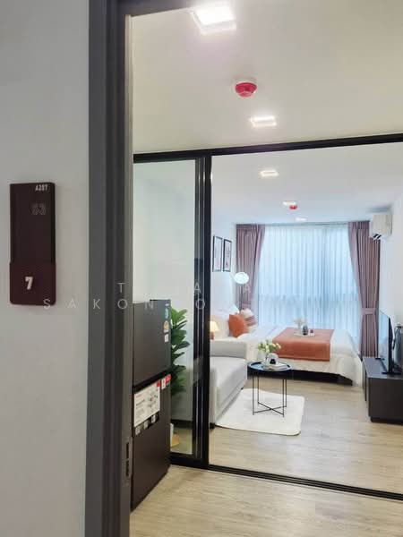Maroon Ratchada 32, Bangkok, Chan Kasem, Chatuchak, Bangkok, 1 Bedroom, 27 sqm, Condo For Rent, by Tanapat Sakonsontised, 500500177 - DDproperty.com