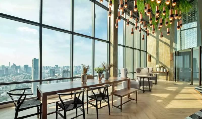 C Ekkamai, Bangkok, 888 Soi Sukhumvit 63, Sukhumvit Road, Khlong Tan Nua, Watthana, Bangkok, 1 Bedroom, 30 sqm, Condo For Sale, by Tanapat Sakonsontised, 500500193 - DDproperty.com