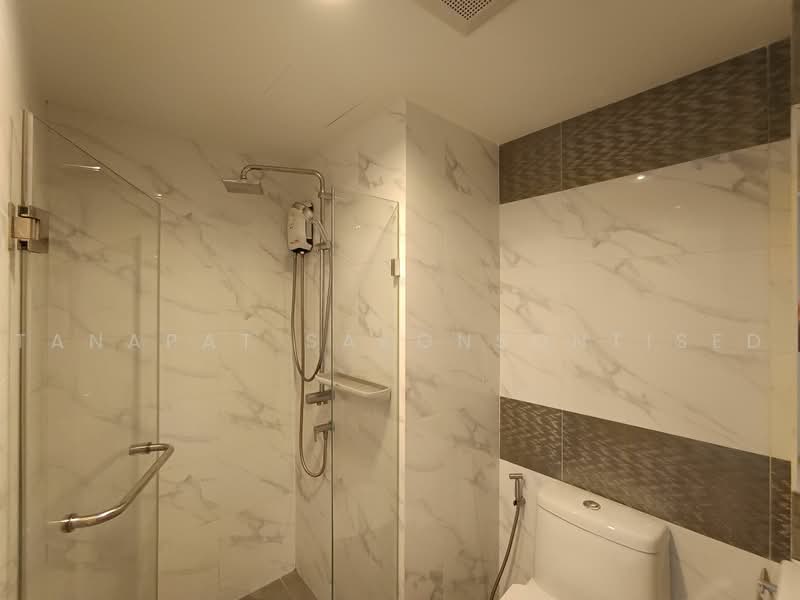 Rise Rama 9, Bangkok, Rama 9, Bang Kapi, Huai Khwang, Bangkok, 2 Bedrooms, 63 sqm, Condo For Sale, by Tanapat Sakonsontised, 500500196 - DDproperty.com