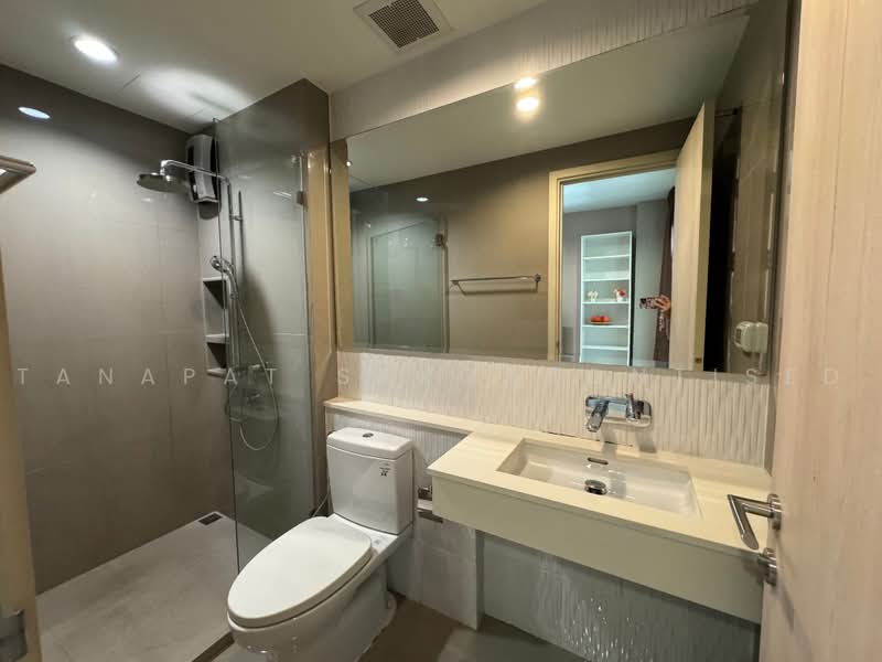 Rhythm Sukhumvit 42, Bangkok, Soi Sukhumvit 42, Sukhumvit Road, Phra Kanong, Khlong Toei, Bangkok, 1 Bedroom, 27 sqm, Condo For Sale, by Tanapat Sakonsontised, 500500203 - DDproperty.com