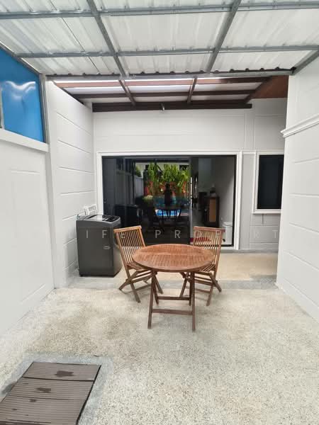 8R0917 House with jacuzzi for rent 3 bedroom 2 bathroom 50,000/month at chalong have fully furnished, Phuket, Chalong, Muang Phuket, Phuket, 3 Bedrooms, 150 sqm, Single Detached House For Rent, by PK LIFE Property, 500500290 - DDproperty.com