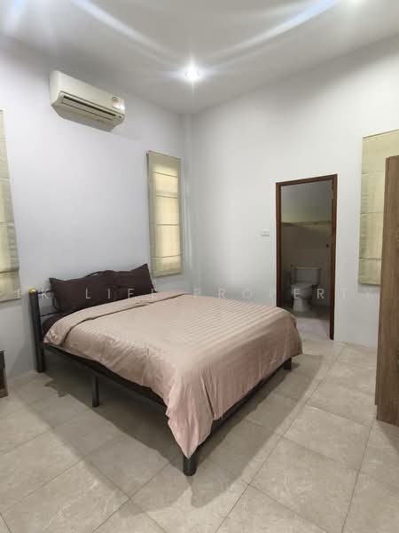 8R0917 House with jacuzzi for rent 3 bedroom 2 bathroom 50,000/month at chalong have fully furnished, Phuket, Chalong, Muang Phuket, Phuket, 3 Bedrooms, 150 sqm, Single Detached House For Rent, by PK LIFE Property, 500500290 - DDproperty.com