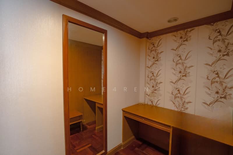 Varathorn Ville Pattanakarn 44, Bangkok, Suan Luang, Bangkok, 5 Bedrooms, 300 sqm, Townhouse For Rent, by Home4rent, 500500291 - DDproperty.com