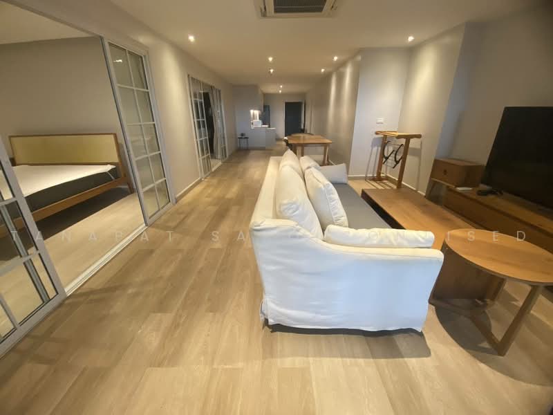 State Tower, Bangkok, 1055 Silom Road, Silom, Bang Rak, Bangkok, 2 Bedrooms, 111 sqm, Condo For Rent, by Tanapat Sakonsontised, 500500299 - DDproperty.com