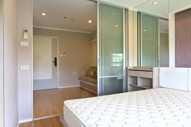 Lumpini Place Borom Ratchachonni - Pinklao, Bangkok, Boromratchachonnanee Road, Taling Chan, Bangkok, 1 Bedroom, 28 sqm, Condo For Sale, by Living Real Estates, 500500308 - DDproperty.com