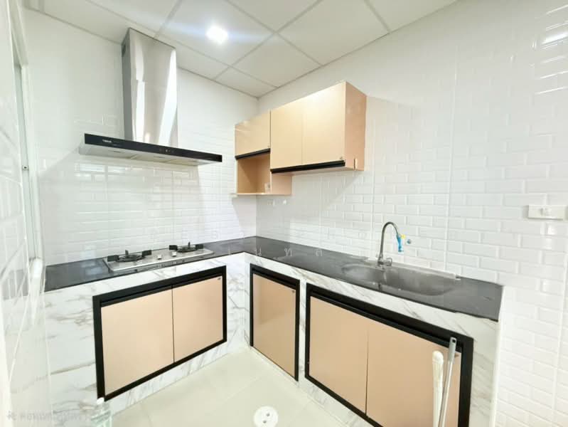 Lio Bliss Rangsit-Klong 4, Pathum Thani, Bang Yitho, Thanyaburi, Pathum Thani, 4 Bedrooms, 100 sqm, Townhouse For Sale, by The Best Property เนทส์, 500500326 - DDproperty.com