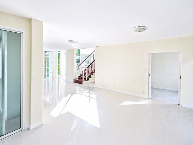 Blue Lagoon 1 Bangna - Wongwaen, Bangkok, Dok Mai, Prawet, Bangkok, 3 Bedrooms, 323 sqm, Single Detached House For Sale, by ภัทรนัน อิศรางกูร ณ อยุธยา, 500500364 - DDproperty.com