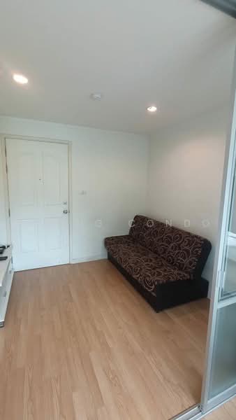 Lumpini Ville Pattanakarn - New Phetchaburi, Bangkok, Soi Phatthanakan 26, Phatthanakan Road, Suan Luang, Bangkok, 1 Bedroom, 26 sqm, Condo For Rent, by Living Condo, 500500386 - DDproperty.com