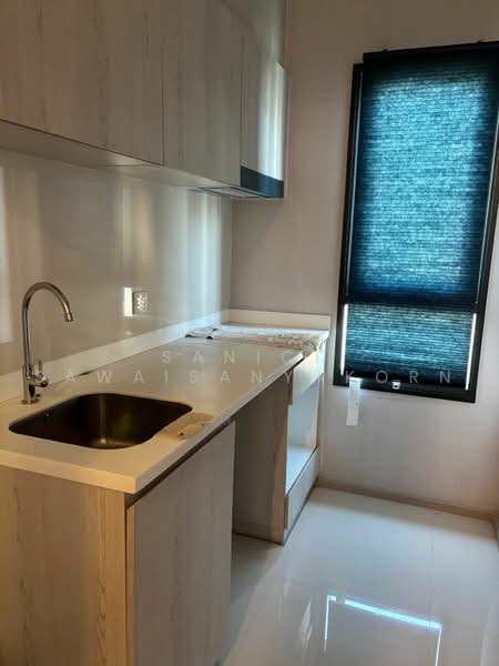 Life Pinklao, Bangkok, Boromarajonani Road, Bang Bamru, Bang Phlat, Bangkok, 2 Bedrooms, 59 sqm, Condo For Rent, by Sanick Sawaisanyakorn, 500500396 - DDproperty.com