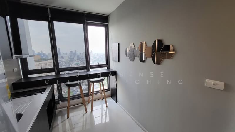 Rhythm Sukhumvit 44/1, Bangkok, Sukhumvit Road, Phra Kanong, Khlong Toei, Bangkok, 1 Bedroom, 35 sqm, Condo For Sale, by Suthasinee Chenchopching, 500500417 - DDproperty.com