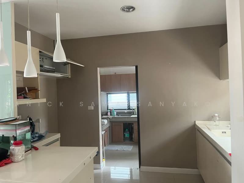 Mantana Lake Watcharapol, Bangkok, Sukhaphiban 5 Road, O-Ngoen, Sai Mai, Bangkok, 3 Bedrooms, 204 sqm, Single Detached House For Sale, by Sanick Sawaisanyakorn, 500500418 - DDproperty.com