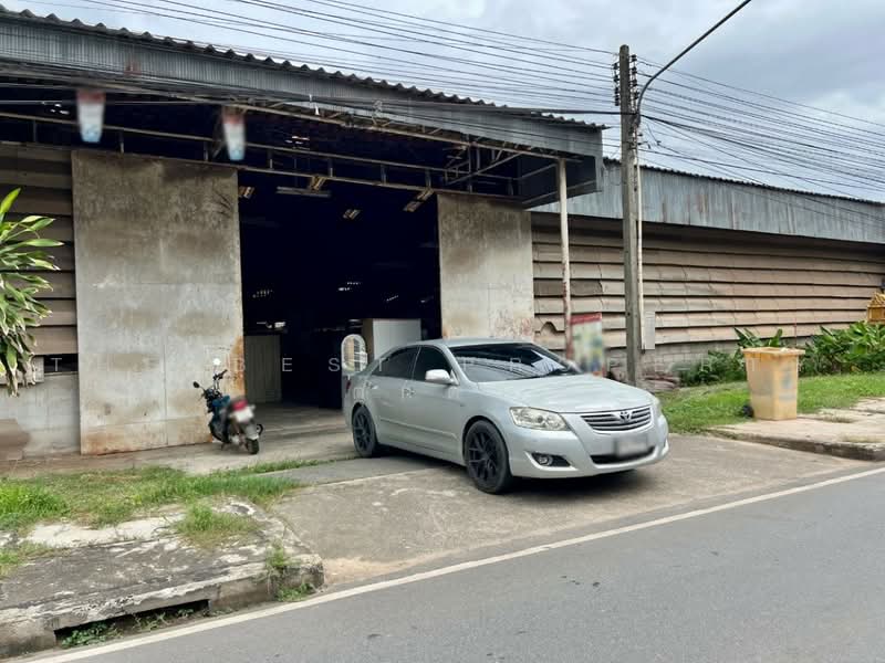 โกดังพร้อมที่ดินเกาะจันทร์ ชลบุรี, Chon Buri (Pattaya), Tha Bunmi, Ko Chan, Chon Buri (Pattaya), 2 Bedrooms, 200 sqm, Single Detached House For Sale, by The Best Property ตุ๊กตา, 500500484 - DDproperty.com