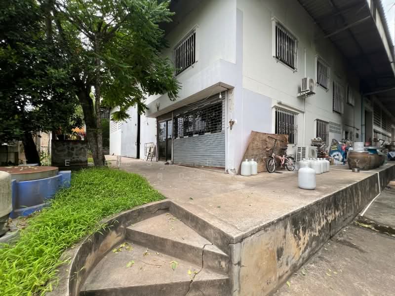 โกดังพร้อมที่ดินเกาะจันทร์ ชลบุรี, Chon Buri (Pattaya), Tha Bunmi, Ko Chan, Chon Buri (Pattaya), 2 Bedrooms, 200 sqm, Single Detached House For Sale, by The Best Property ตุ๊กตา, 500500484 - DDproperty.com