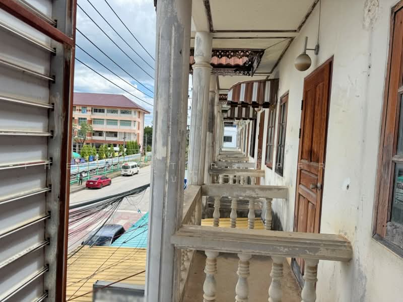 อาคารพาณิชย์ในเมือง ลำพูน, Lamphun, Nai Muang, Muang Lamphun, Lamphun, , 350 sqm, Shophouse For Sale, by The Best Property บอย , 500500487 - DDproperty.com