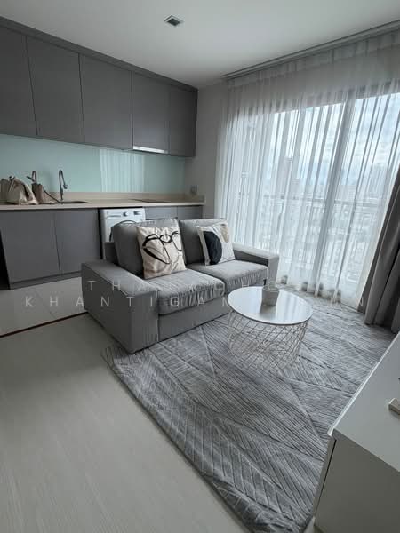 Rhythm Sukhumvit 36-38, Bangkok, 55 Soi Sukhumvit 36, Sukhumvit Road, Phra Kanong, Khlong Toei, Bangkok, 1 Bedroom, 42 sqm, Condo For Rent, by Thanachot Khantigamongun, 500500520 - DDproperty.com