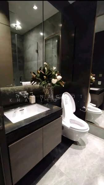 28 Chidlom, Bangkok, 28 Chit Lom Alley, Lumphini, Pathum Wan, Bangkok, 1 Bedroom, 35 sqm, Condo For Rent, by Thanachot Khantigamongun, 500500527 - DDproperty.com