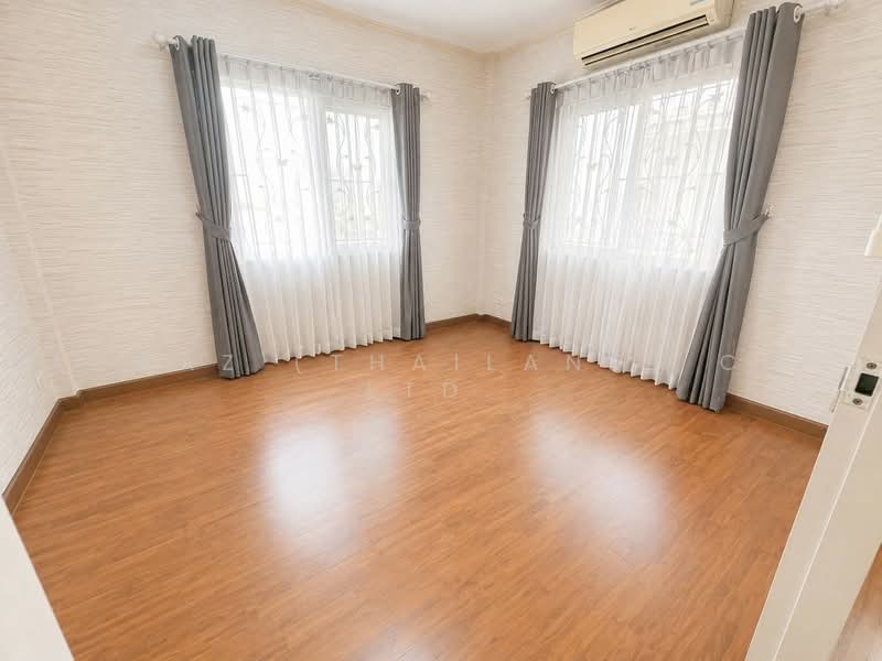 Supalai Park Ville Romklao-Suvarnabhumi, Bangkok, Romklao Road, Min Buri, Bangkok, 4 Bedrooms, 170 sqm, Single Detached House For Sale, by Fazwaz (Thailand) Co., Ltd., 500500531 - DDproperty.com
