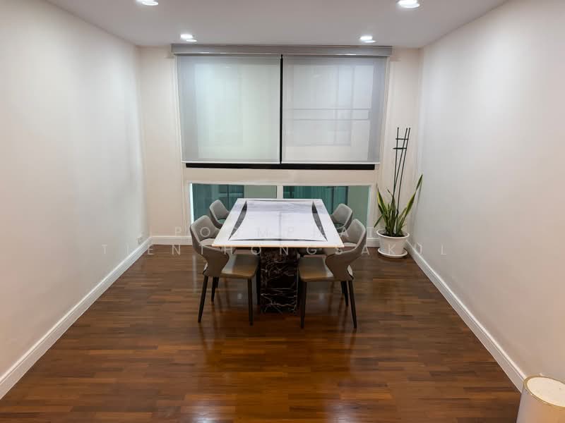 President Park Sukhumvit 24, Bangkok, 99 Sukhumvit 24 Alley, Khlongtoei Nua, Watthana, Bangkok, 3 Bedrooms, 223 sqm, Condo For Sale, by Poomphat Tienthongsakul, 500500542 - DDproperty.com