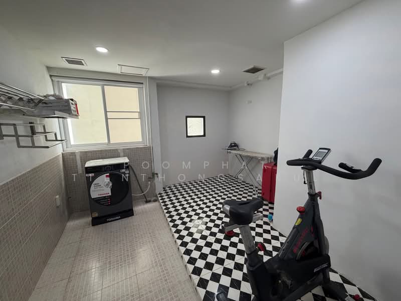 President Park Sukhumvit 24, Bangkok, 99 Sukhumvit 24 Alley, Khlongtoei Nua, Watthana, Bangkok, 3 Bedrooms, 223 sqm, Condo For Sale, by Poomphat Tienthongsakul, 500500542 - DDproperty.com