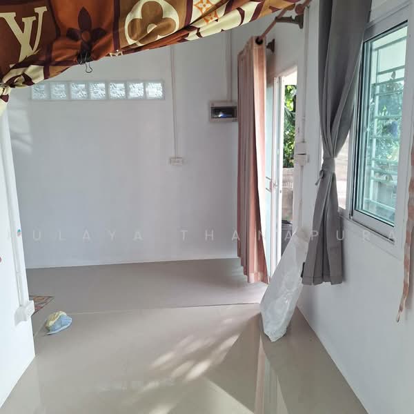 ขายบ้านพร้อมที่ดิน 58 ตรว. (ได้บ้าน 2 หลัง) 2 นอน 2 น้ำ ต.บ้านจั่น อ.เมือง จ.อุดรธานี : 2 Houses, อุดรธานี, ถนนมิตรภาพ อุดรธานี-ขอนแก่น, บ้านจั่น, เมืองอุดรธานี, อุดรธานี, 120 ตร.ม., บ้านเดี่ยว ขาย, โดย Kulaya Thanapura, 500500590 - DDproperty.com