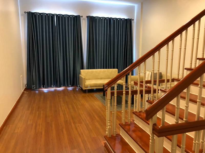 Baan Klang Muang Luzern Sukhumvit : บ้านกลางเมือง ลูเซิร์น สุขุมวิท (อ่อนนุช 46), กรุงเทพ, ถนนสุขุมวิท 77, สวนหลวง, สวนหลวง, กรุงเทพ, 160 ตร.ม., ทาวน์เฮ้าส์ ให้เช่า, โดย Sunitra Sachdev, 500500599 - DDproperty.com