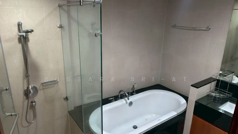 Baan Rajprasong, Bangkok, 3 Rajdamri Road, Lumphini, Pathum Wan, Bangkok, 1 Bedroom, 77 sqm, Condo For Rent, by Bussara Sri-At, 500500619 - DDproperty.com