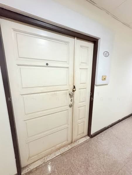 Country Complex Bangna, Bangkok, Sanpawut Road, Bang Na, Bangkok, 2 Bedrooms, 170 sqm, Condo For Rent, by Thanachot Khantigamongun, 500500620 - DDproperty.com