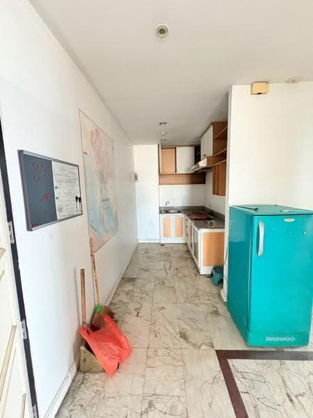 Country Complex Bangna, Bangkok, Sanpawut Road, Bang Na, Bangkok, 2 Bedrooms, 170 sqm, Condo For Rent, by Thanachot Khantigamongun, 500500620 - DDproperty.com