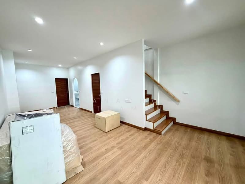 undefined, Bangkok, Lat Phrao, Bangkok, 3 Bedrooms, 204 sqm, Single Detached House For Sale, by Thanachot Khantigamongun, 500500647 - DDproperty.com