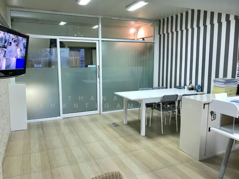 ทาวน์เฮ้าส์ 4-ห้องนอน, กรุงเทพ, จอมทอง, กรุงเทพ, 64 ตร.ม., ทาวน์เฮ้าส์ ขาย, โดย Thanachot Khantigamongun, 500500654 - DDproperty.com