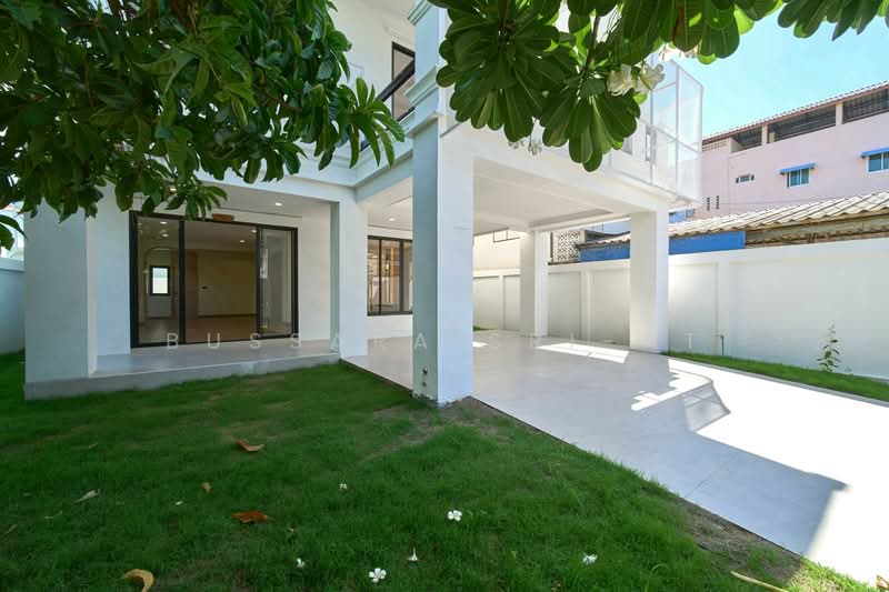 undefined, Bangkok, Lat Phrao, Bangkok, 4 Bedrooms, 200 sqm, Single Detached House For Rent, by Bussara Sri-At, 500500667 - DDproperty.com