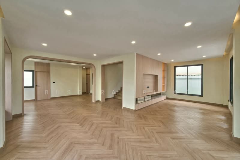 undefined, Bangkok, Lat Phrao, Bangkok, 4 Bedrooms, 200 sqm, Single Detached House For Rent, by Bussara Sri-At, 500500667 - DDproperty.com