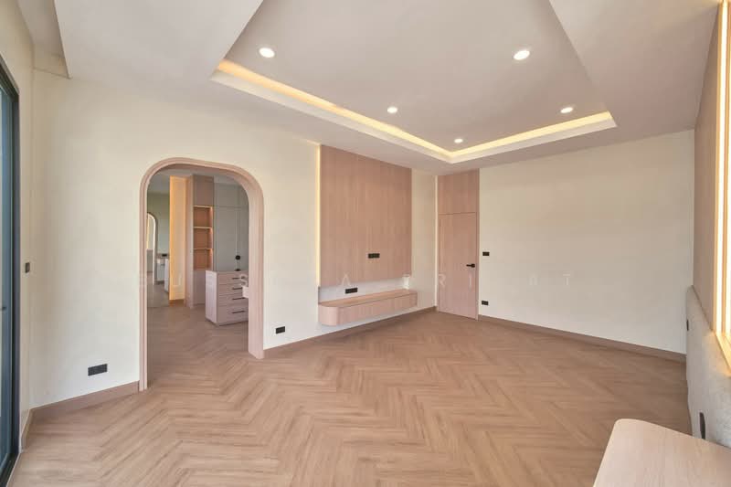 undefined, Bangkok, Lat Phrao, Bangkok, 4 Bedrooms, 200 sqm, Single Detached House For Rent, by Bussara Sri-At, 500500667 - DDproperty.com