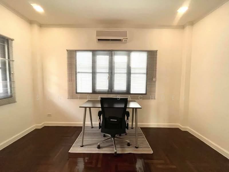 บ้านกรองทอง พัฒนาการ 32, Bangkok, Suan Luang, Bangkok, 3 Bedrooms, 250 sqm, Single Detached House For Rent, by Sunitra Sachdev, 500500690 - DDproperty.com