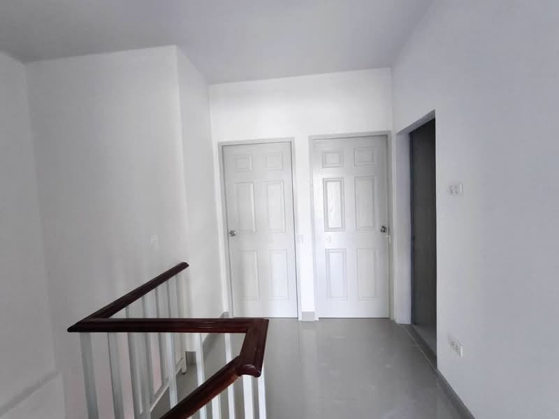 ให้เช่าทาวน์โฮม ม.พฤกษชาติ4 ซอยหมอย้อย ศรีราชา, Chon Buri (Pattaya), Surasak, Si Racha, Chon Buri (Pattaya), 3 Bedrooms, 85 sqm, Townhouse For Rent, by Dusit Saengfa, 500500699 - DDproperty.com