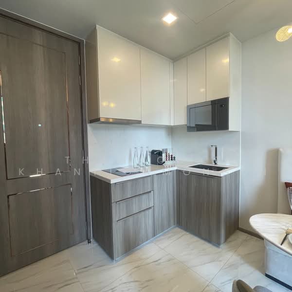 Celes Asoke, Bangkok, 8-10 Sukhumvit 21, Khlongtoei Nua, Watthana, Bangkok, 1 Bedroom, 35 sqm, Condo For Rent, by Thanachot Khantigamongun, 500500753 - DDproperty.com
