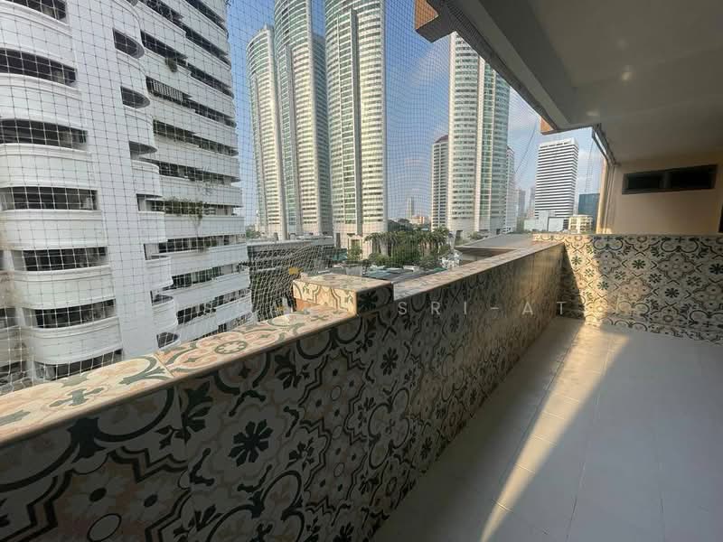 Regency Court condominium, Bangkok, 1 Khlong Toei District, Khlong Toei District, Bangkok, Khlong Toei, Bangkok, 4 Bedrooms, 360 sqm, Condo For Rent, by Bussara Sri-At, 500500761 - DDproperty.com