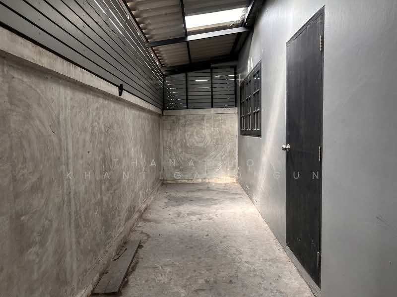 3-BR Townhouse, Bangkok, Anusaowari, Bang Khen, Bangkok, 3 Bedrooms, 132 sqm, Townhouse For Rent, by Thanachot Khantigamongun, 500500805 - DDproperty.com