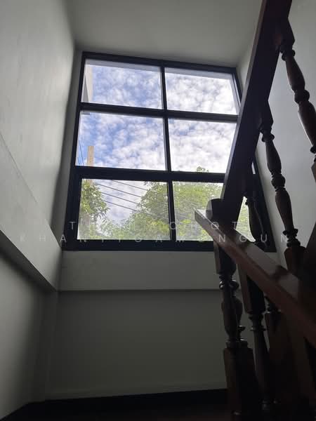 3-BR Townhouse, Bangkok, Anusaowari, Bang Khen, Bangkok, 3 Bedrooms, 132 sqm, Townhouse For Rent, by Thanachot Khantigamongun, 500500805 - DDproperty.com