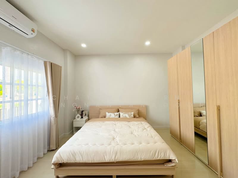 Pornthep Garden Ville, Chon Buri (Pattaya), Soi Moobaan Pornthep Garden Ville, Nong Pru, Bang Lamung (Pattaya), Chon Buri (Pattaya), 3 Bedrooms, 296 sqm, Single Detached House For Sale, by Chattrathorn Thongnantanagoon, 500500832 - DDproperty.com