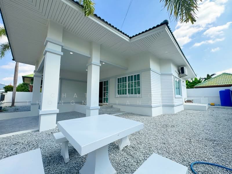 Pornthep Garden Ville, Chon Buri (Pattaya), Soi Moobaan Pornthep Garden Ville, Nong Pru, Bang Lamung (Pattaya), Chon Buri (Pattaya), 3 Bedrooms, 296 sqm, Single Detached House For Sale, by Chattrathorn Thongnantanagoon, 500500832 - DDproperty.com
