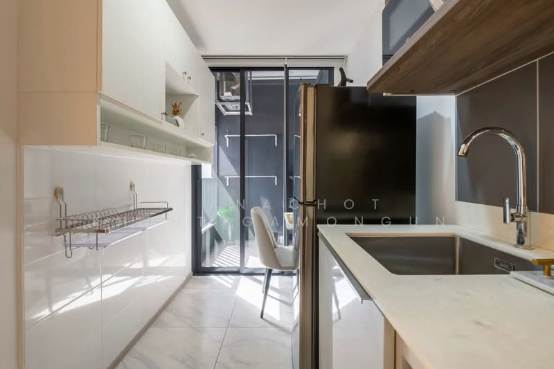 IDEO Mobi Asoke, Bangkok, New Petchaburi Road, Bang Kapi, Huai Khwang, Bangkok, Studio, 29 sqm, Condo For Rent, by Thanachot Khantigamongun, 500500840 - DDproperty.com