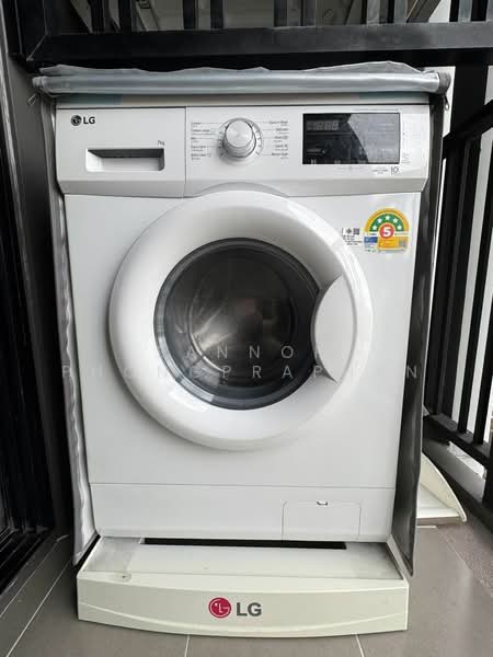 The Base Park East Sukhumvit 77, Bangkok, 99 Soi Pridi Banomyong 2, Phra Kanong Nua, Watthana, Bangkok, 1 Bedroom, 31 sqm, Condo For Rent, by Sannop Phongpraphan, 500500917 - DDproperty.com