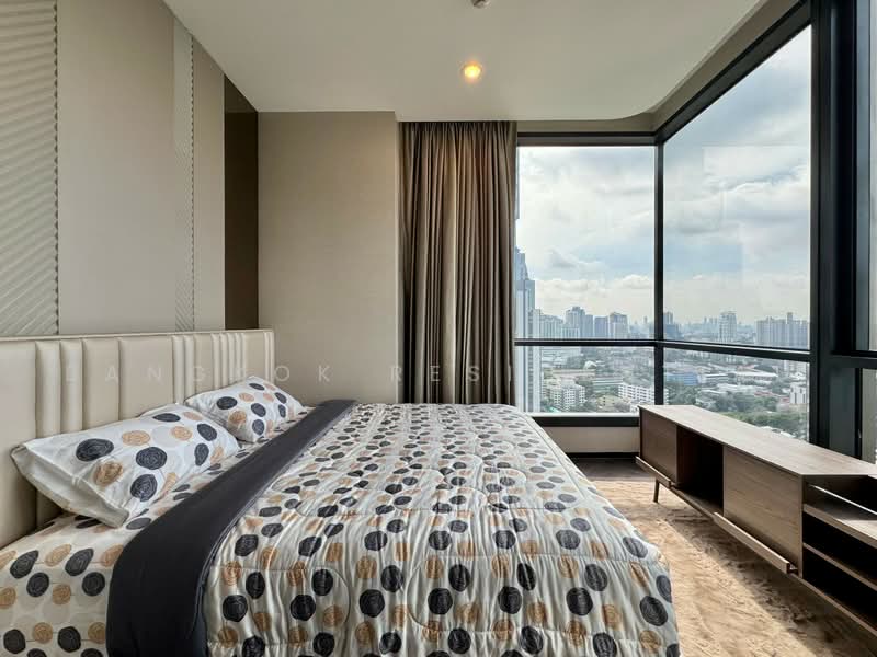 The Esse Sukhumvit 36, Bangkok, Soi Sukhumvit 36, Sukhumvit Road, Phra Kanong, Khlong Toei, Bangkok, 2 Bedrooms, 72 sqm, Condo For Rent, by Bangkok Residential, 500500937 - DDproperty.com