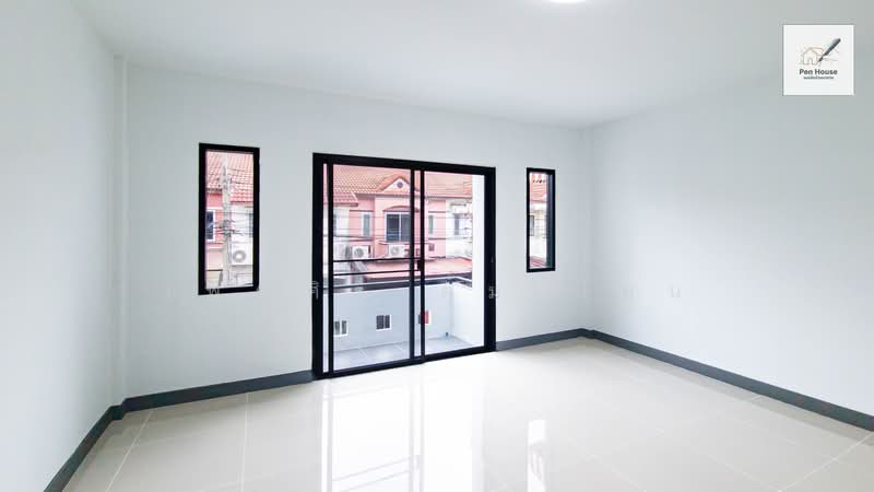 หมู่บ้าน เคซี รามอินทรา 1 (KC Ramintra 1), Bangkok, หทัยราษฎร์, Sam Wa Tawan Tok, Khlong Sam Wa, Bangkok, 3 Bedrooms, 18 sqm, Townhouse For Sale, by เพ็ญศิริ ตุ้มเทียน, 500500948 - DDproperty.com