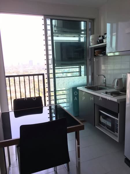 The Base Sukhumvit 77, Bangkok, 289 Sukhumvit 77 Road, Phra Kanong Nua, Watthana, Bangkok, 1 Bedroom, 30 sqm, Condo For Rent, by Sannop Phongpraphan, 500500949 - DDproperty.com